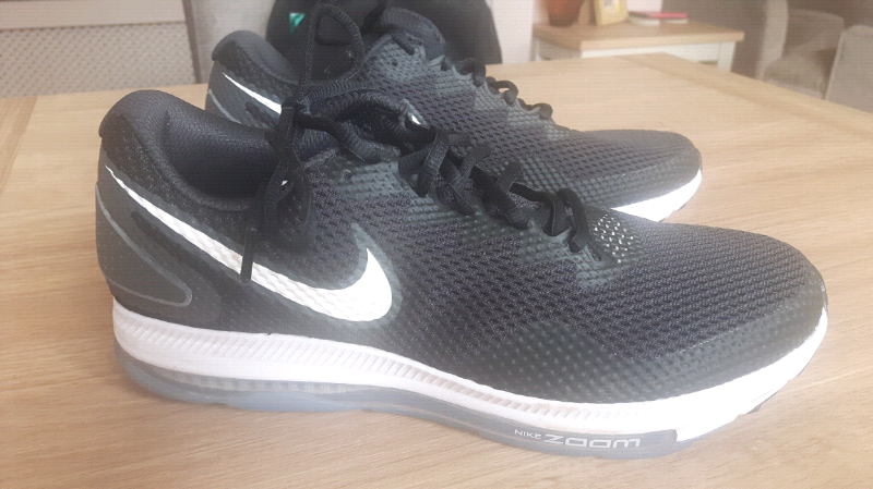 gumtree nike trainers